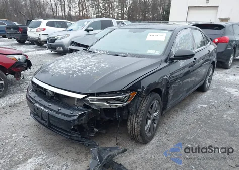 2019 Volkswagen Jetta 1.4T R-Line/1.4T S/1.4T Se from USA, damaged, VIN 3VWC57BU0KM211672